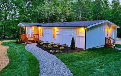 20 Mobile Home Addition Ideas For Every Budget