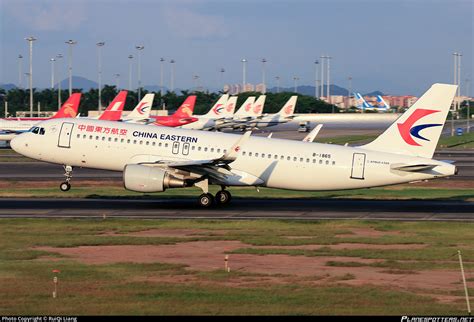 B China Eastern Airlines Airbus A Wl Photo By Ruiqi Liang