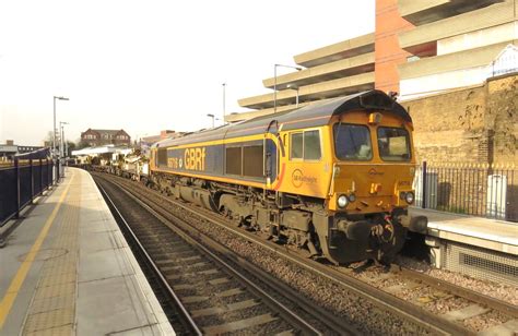 66716 Gravesend GB Railfreight Class 66 No 66716 Locomot Flickr