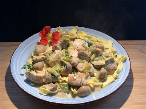 Feines Puten Champignon Gulasch Von Pasiflora Chefkoch