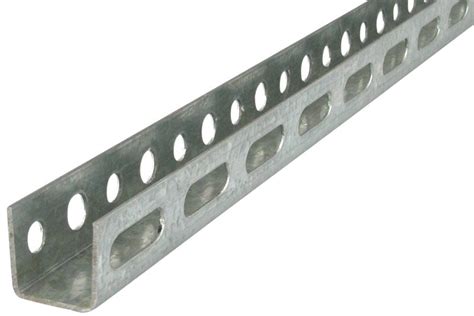 Профиль стальной монтажный 30х30х30х2 мм П-образной формы, длиной 2000 ...