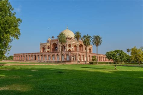 Watch The Fascinating Story Of Humayuns Tomb An Architectural