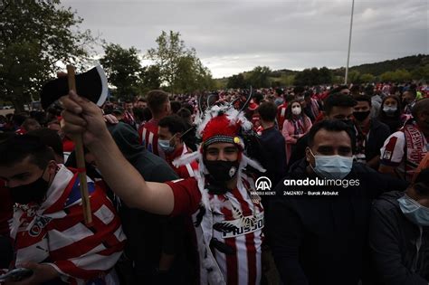 Atletico Madrid Fans Celebrate Spanish La Liga Title Anadolu Images