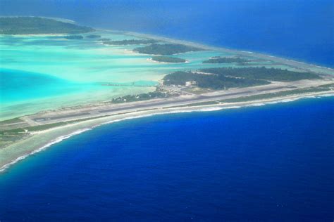 5 Beautiful Airports That Pilots Love To Fly Into