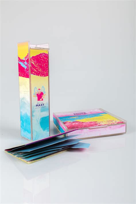 Integrated Media Campaign_Showmax_2017 :: Behance