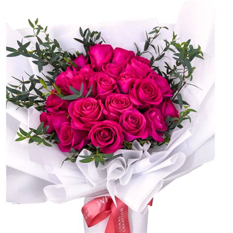 Felicity 25 Premium Roses Giant Bouquet Jm Flower