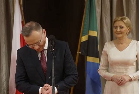 Wpadka Andrzeja Dudy w Tanzanii Pierwsza dama pomogła my wybrnąć z