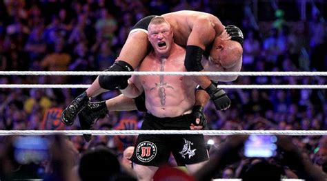 Brock Lesnar Breaks CM Punks Record To Become Longest Reigning WWE