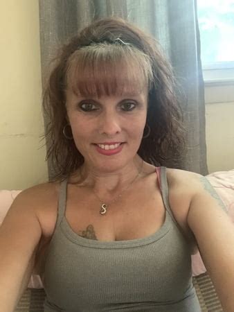 Hot Milf 7 Pics XHamster