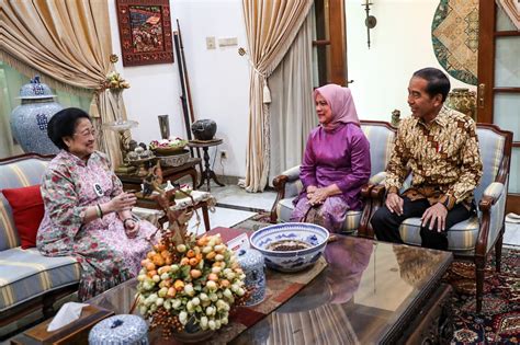 Jokowi Dan Ibu Negara Halalbihalal Ke Kediaman Megawati Soekarnoputri