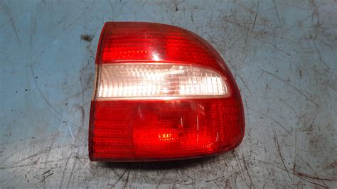 LAMPA TYŁ TYLNA PRAWA VOLVO V40 00 04R za 100 zł z Chrapoń Allegro pl