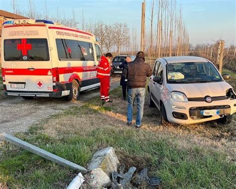 Va Fuori Strada Con Lauto Ferito 60enne