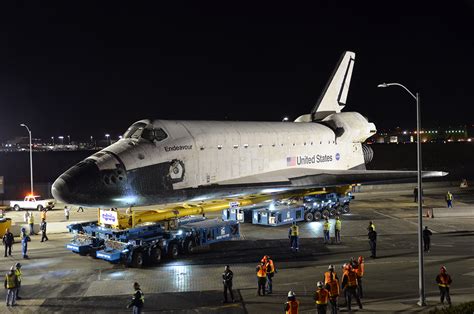 Space Shuttle Endeavour Begins L.A. Road Trip | Space