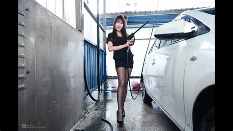 怎麼有這麼好的事黑絲女業務幫忙洗車 巧巧 Car Wash 車を洗う 세차 絲襪 黑絲 美腿 Youtube