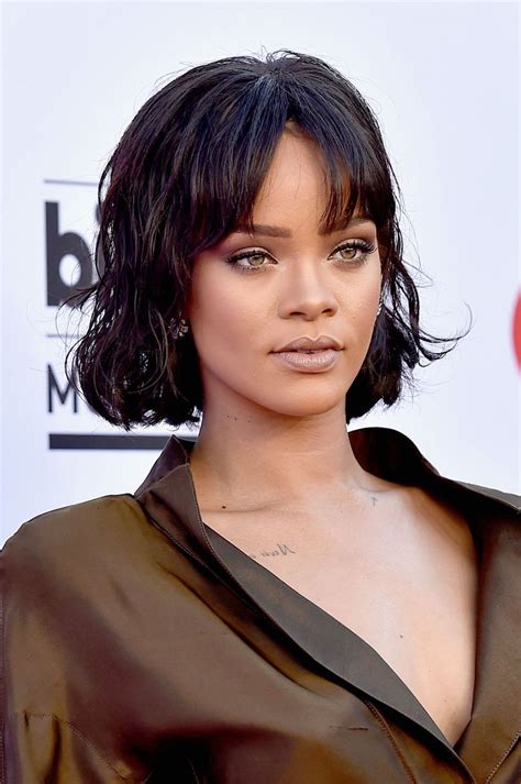 19 Side Fringe Hairstyles That Are Anything But Basic Rihanna