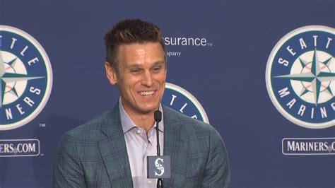 Mariners give GM Jerry Dipoto multiyear contract extension | king5.com