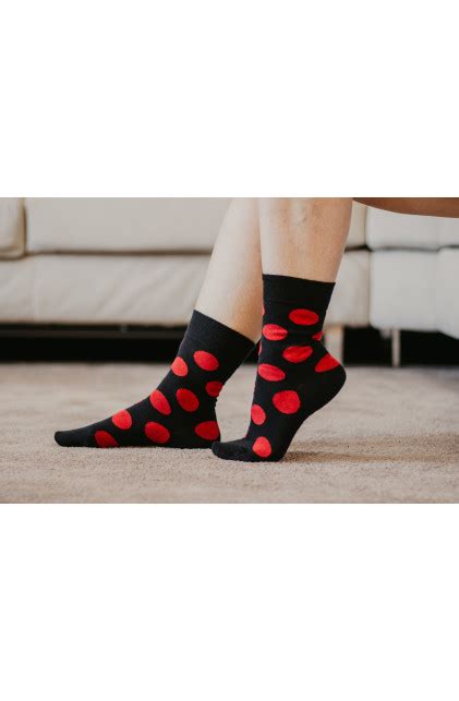 Chaussettes à pois rouge Peau Ethique en coton biologique