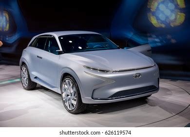 Hyundai Fe Fuel Cell Concept Photos And Images Shutterstock