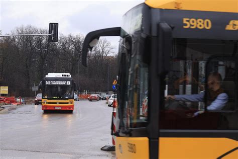 Warszawa Najbardziej Niepunktualne Linie Komunikacji Miejskiej