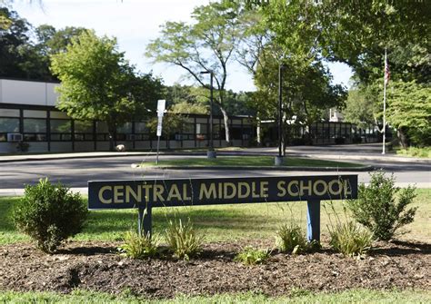 Official Covid 19 Case At Central Middle School Sent Cohort Into