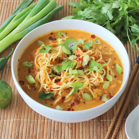 Picnic Spicy Thai Noodle Soup