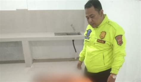 Seorang Pria Tanpa Identitas Tewas Diduga Jadi Korban Tabrak Lari