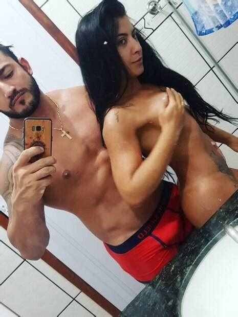 Ex BBB Priscila Pires Posa Nua O Marido No Instagram BBB Big