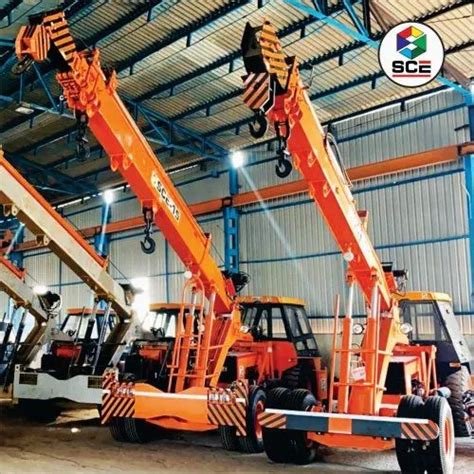 Sce Xw Mild Steel Hydra Crane Max Lifting Capacity Feet At Rs