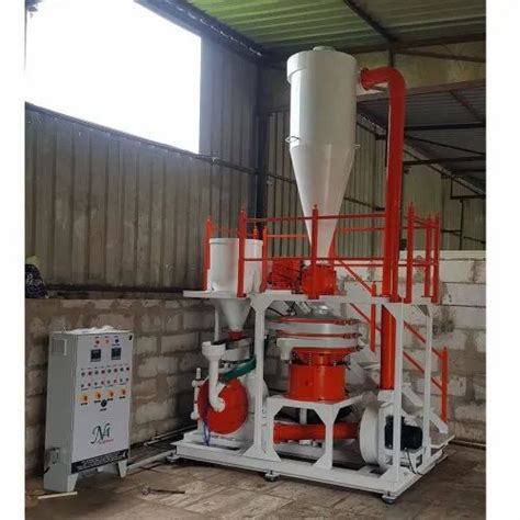 Mild Steel Nae P Plastic Pulverizer Machine For Industrial At Rs