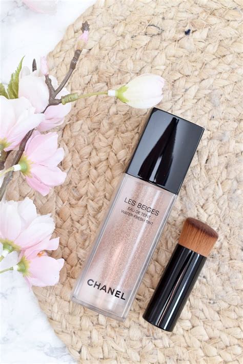 Review: Chanel Les Beiges Eau De Teint Water-Fresh Tint | byAranka.nl