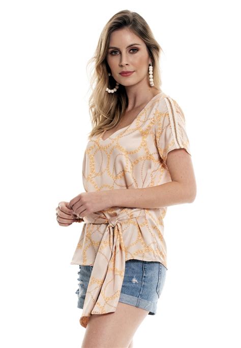 Blusa Bisô Amarração Estampada Bege Compre Agora Dafiti Brasil