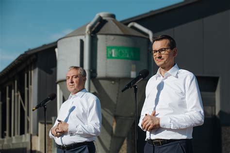 Wizyta Premiera M Morawieckiego W Gospodarstwie Rolnym