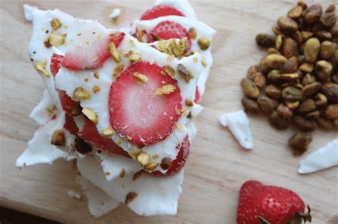 Healthy Frozen Greek Yogurt Brittle The Diet Chef