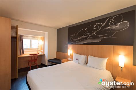 Ibis Paris Montmartre 18eme Review: What To REALLY Expect If You Stay