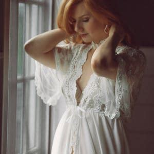 BRIDAL BOUDOIR ROBE Floor Length Wedding Day Gown For Photo Shoot Lingerie Off White Knit Tulle