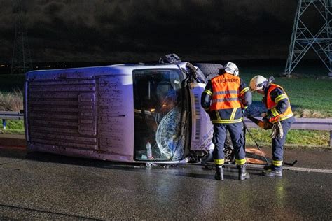 Unfall Auf A In Th Ringen Mehrere Fahrzeuge In Crash Verwickelt