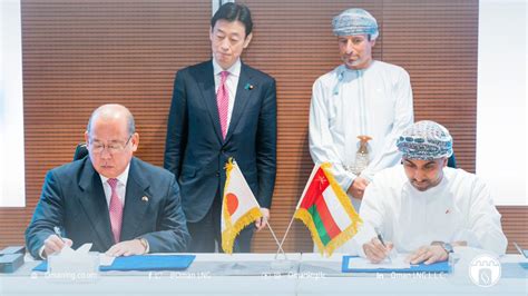 Oman Lng On Twitter Oman Lng Announced Today The Signing Of Binding