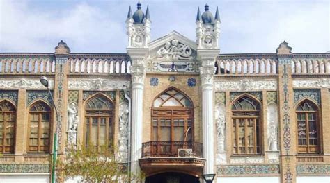 Tehran Grand Bazaar, located in Tehran, is an amazing labyrinth. It looks