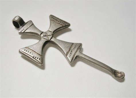 無標題 on Tumblr ANTIQUE COPTIC CHRISTIAN ETHIOPIAN HAND FORGED CROSS EAR