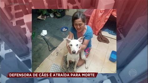 Mulher Que Alimentava C Es E Moradores De Rua Assassinada Em S O