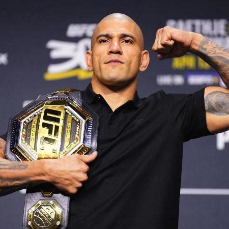 Poatan Comemora Encabe Ar Ufc E Diz Que Luta Vai Pegar Fogo