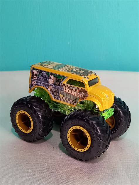 Hot Wheels Monster Truck Hound Hauler On Carousell