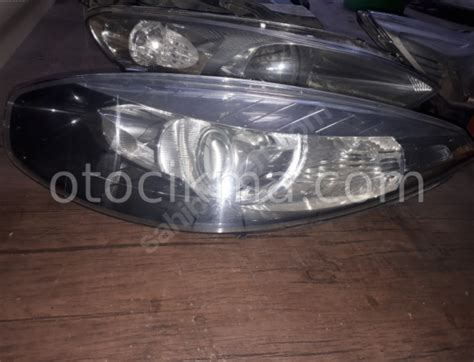 Renault Fluence Sag Sol Far Eyupcan Oto Cikmada Kma Yedek Par A