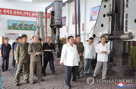 북한 김정은 미사일 생산능력 비약적 제고군수공장 또 시찰 연합뉴스