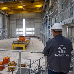 Stahlsparte In Der Krise Thyssenkrupp H Lt Am Gr Nen Stahl Fest