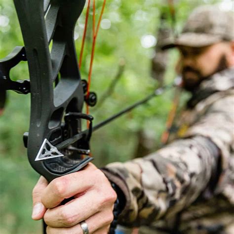 One 3-Blade | Fixed Blade Broadhead | Muzzy Broadheads