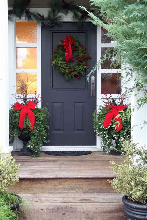 How To Hang A Christmas Wreath On Front Door Thames Valley Windows