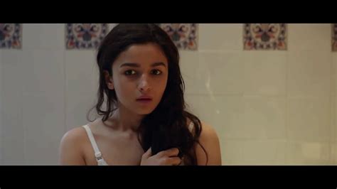 Alia Bhat Hottest Bra Bikni Scene 720hd Youtube