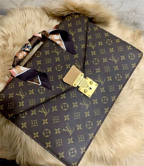 Lv Briefcase Bag Luxury Bags And Wallets On Carousell
