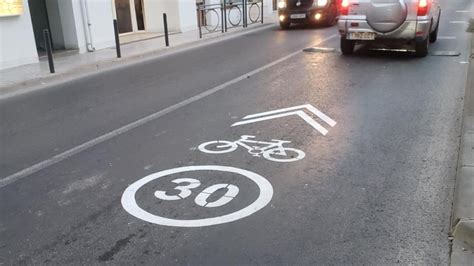 Qu Es Una Ciclocalle Y En Qu Se Diferencia De Un Carril Bici